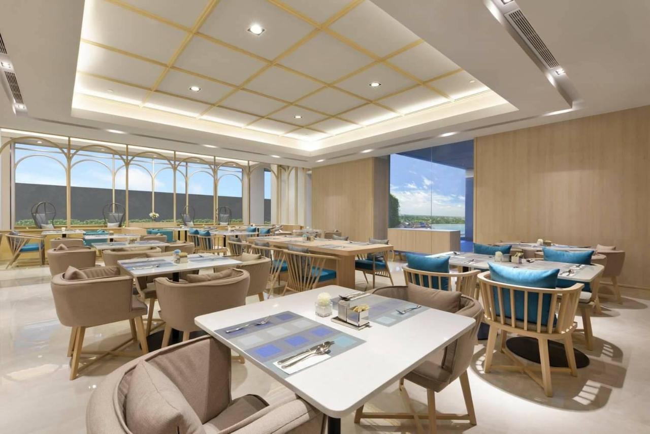 Centre Point Hotel Terminal21 Korat Nakhon Ratchasima Luaran gambar The restaurant