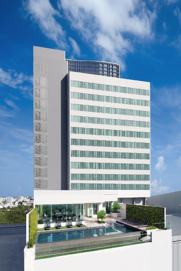 Centre Point Hotel Terminal21 Korat Nakhon Ratchasima Luaran gambar The hotel