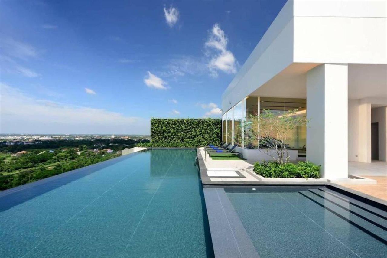 Centre Point Hotel Terminal21 Korat Nakhon Ratchasima Luaran gambar The Sky Terrace